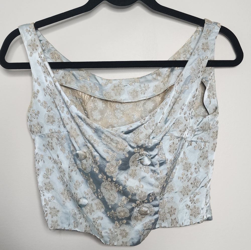 Floral Brocade‎ Crop Top